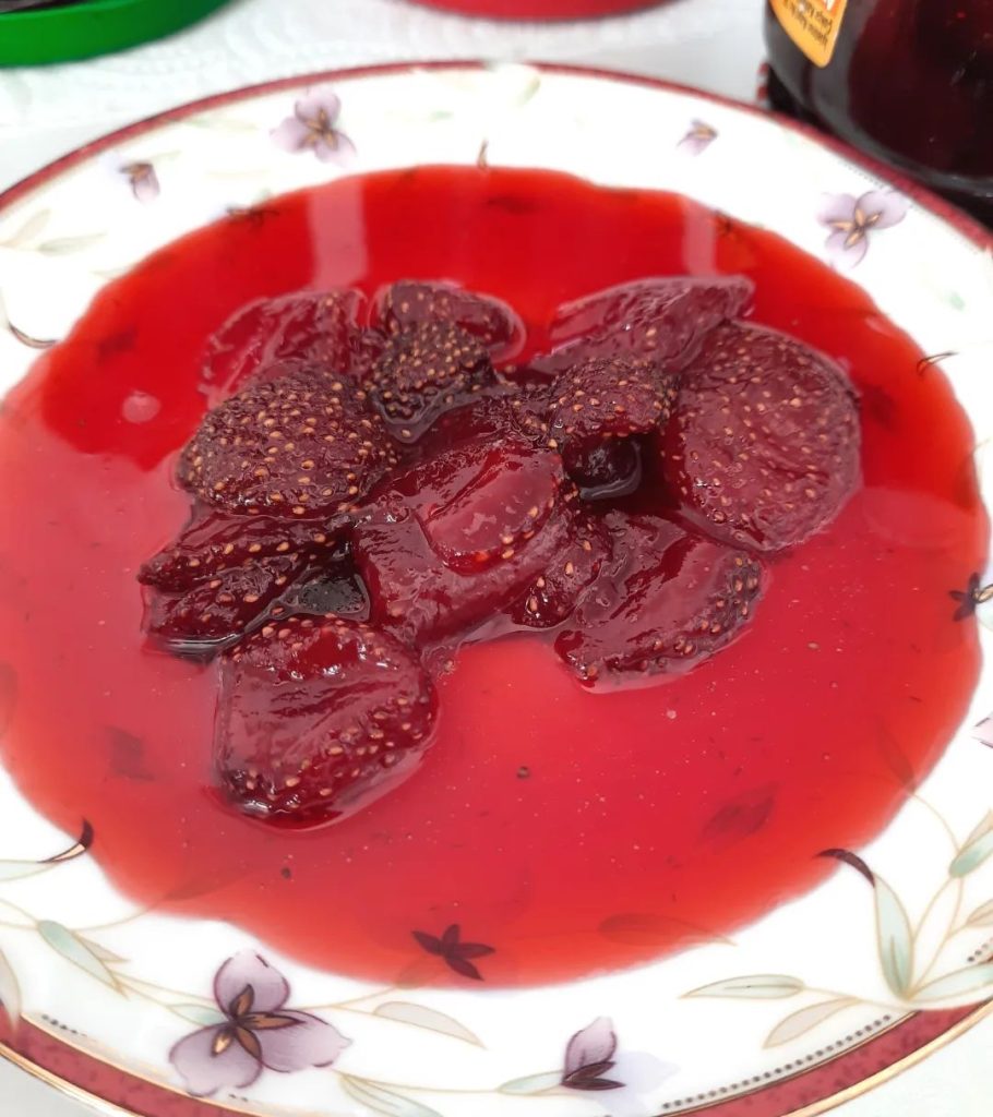 Çilek Reçeli Tarifi