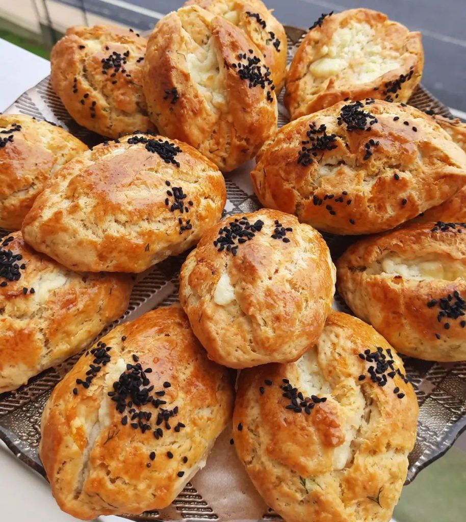 Dereotlu Poğaça Tarifi