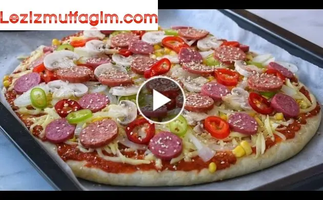Masaya Koymamla Bitmesi Bir Oldu Bir Pizza Bu Kadar Mı Lezzetli Olur Bol Malzemeli Pizza Tarifi