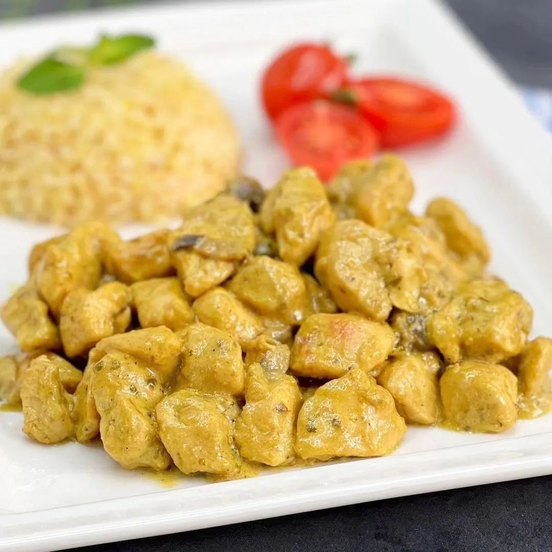 Köri Soslu Mantarlı Tavuk Tarifi