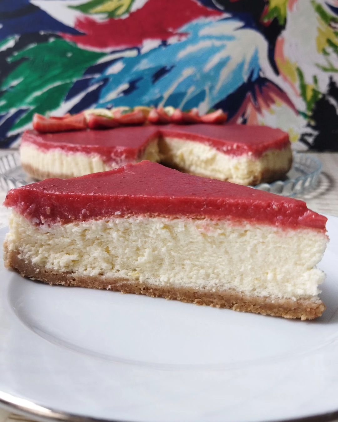 Çilekli Cheesecake Tarifi