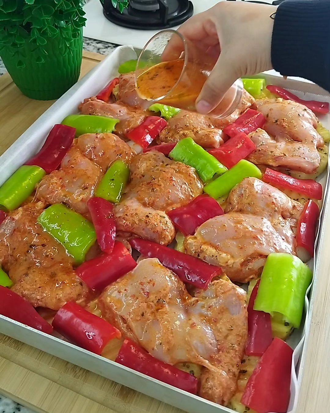 Fırında Tavuk Patates Tarifi