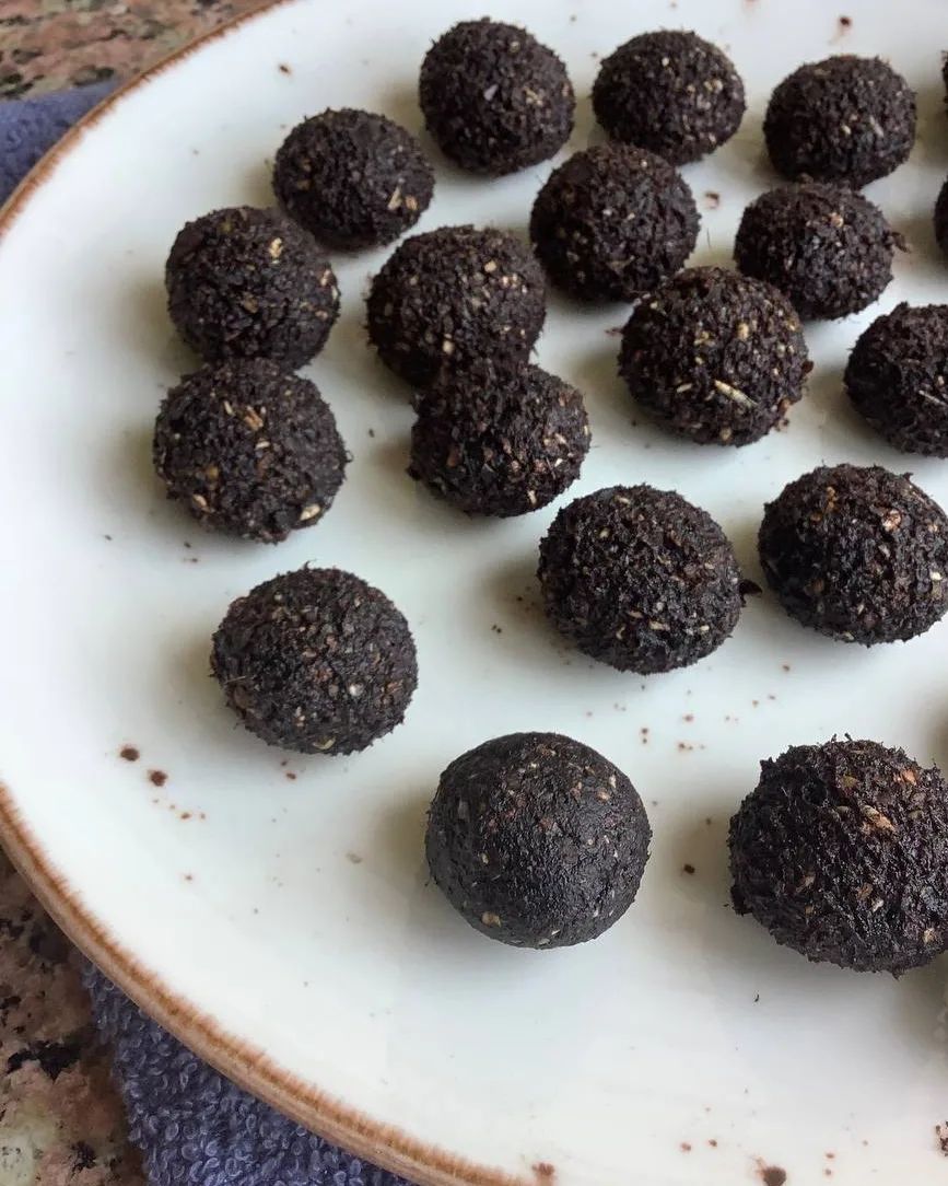 Ferrero Rocher(Çikolata Topları) Tarifi
