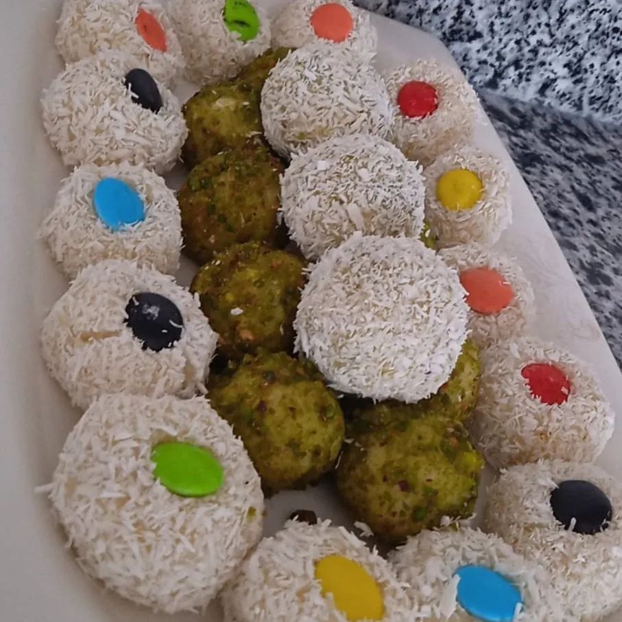 İrmik Topları Tarifi