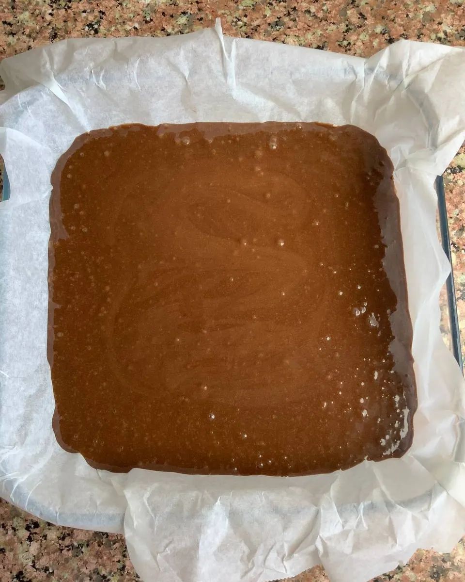 Karamel Soslu Brownie Tarifi