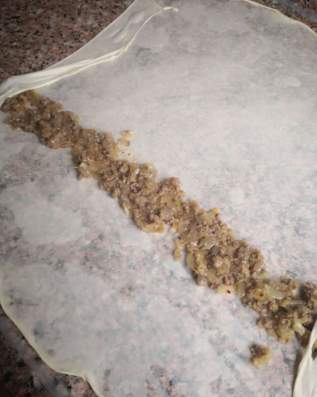 Kıymalı Börek Tarifi