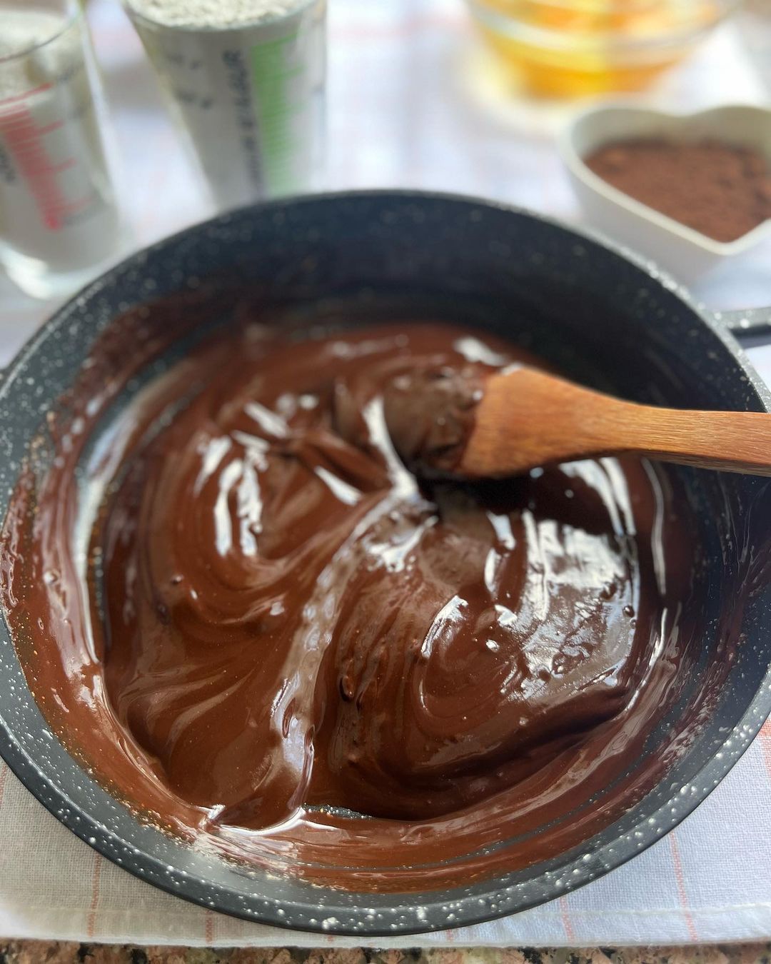 Vişneli Brownie Tarifi