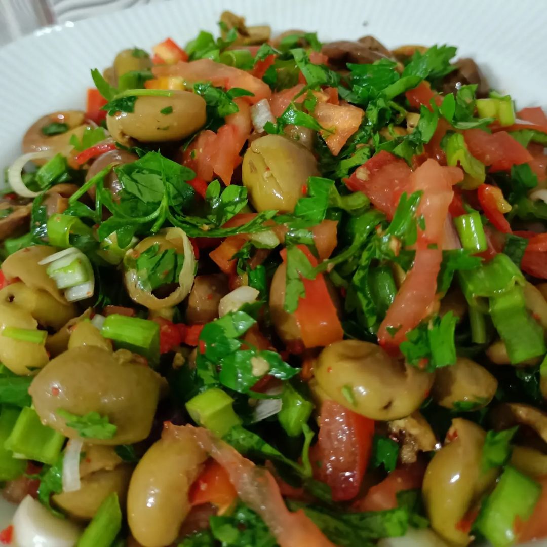 Yeşil Zeytin Piyazı Tarifi