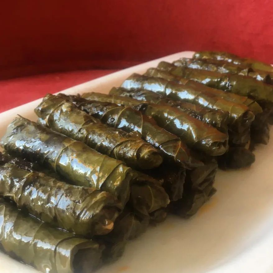 Zeytinyağlı Yaprak Sarması Tarifi