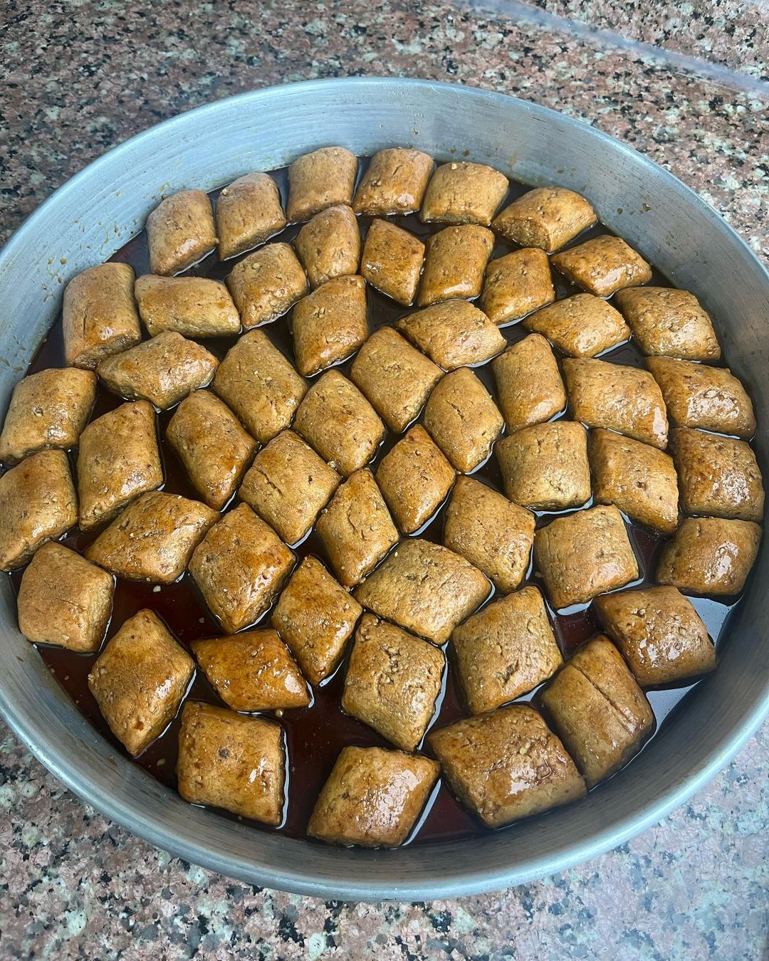 Lokmalık Nevzine Tatlısı Tarifi