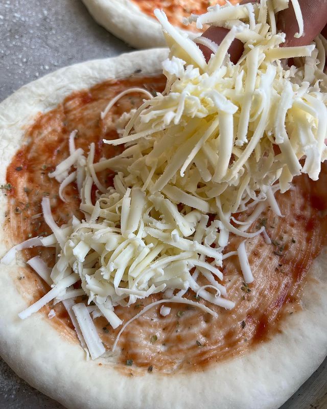 Mini Pizza Tarifi