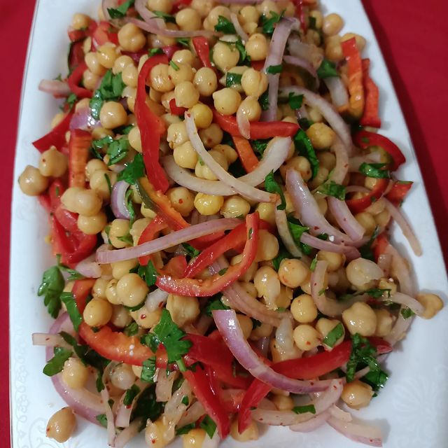 Nohut Salatası Tarifi