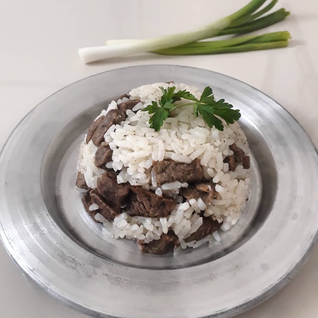 Etli Pirinç Pilavı Tarifi