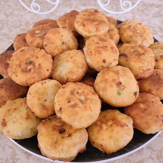 Mayasız Peynirli Pişi Tarifi