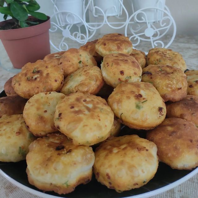 Mayasız Peynirli Pişi Tarifi