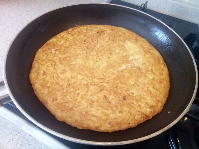 Patatesli Kaşarlı Omlet Tarifi