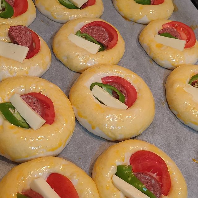 Pizza Poğaça Tarifi