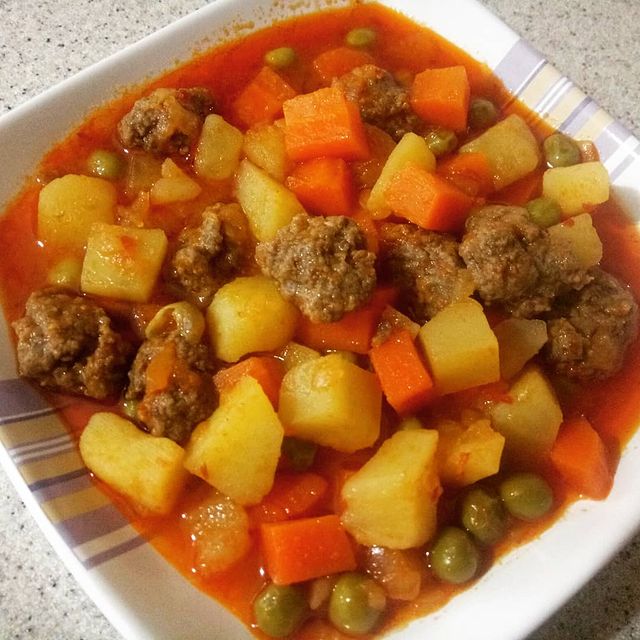 Sebzeli Sulu Köfte Tarifi