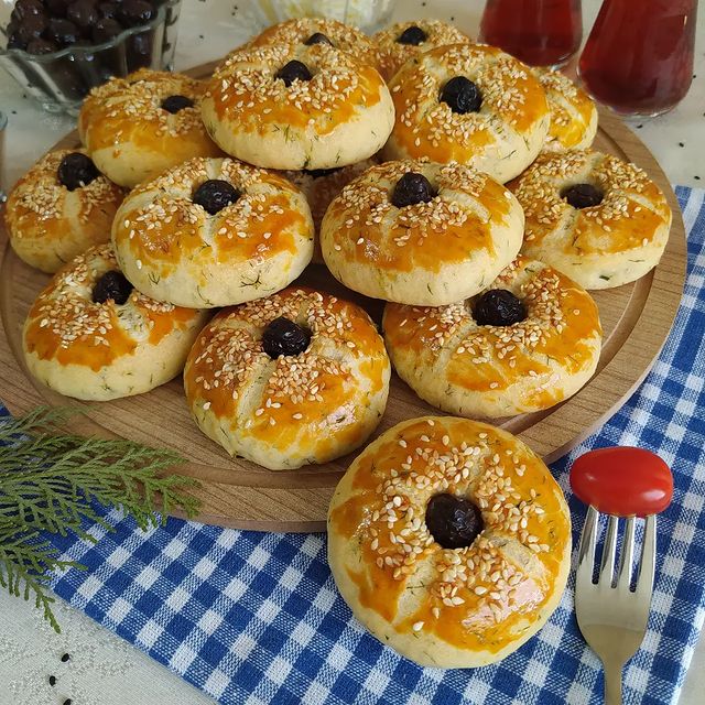 Dereotlu Poğaça Tarifi