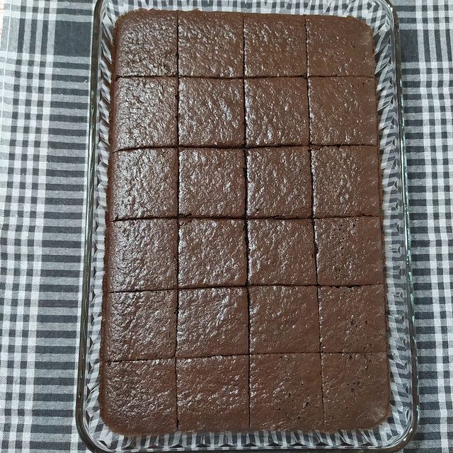 Islak Kek Tarifi