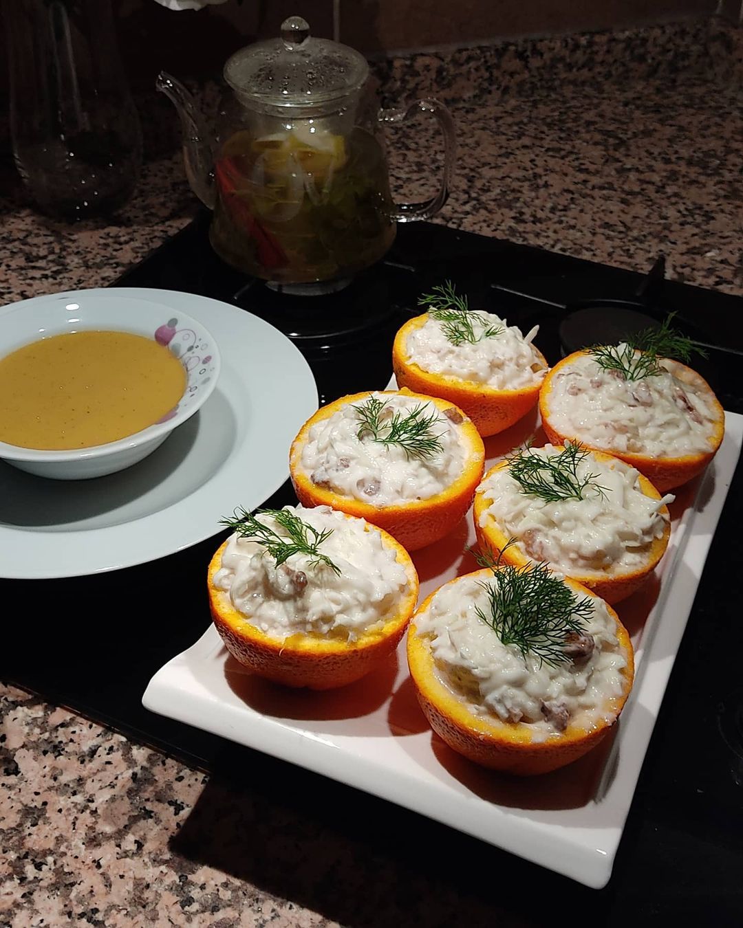 Portakal Çanağında Kereviz Salatası Tarifi