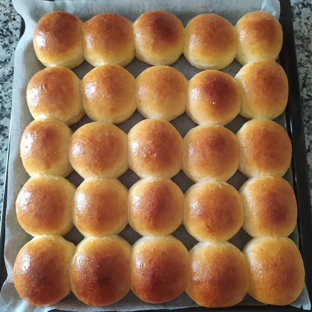 Saçaklı (Sakallı) Poğaça Tarifi
