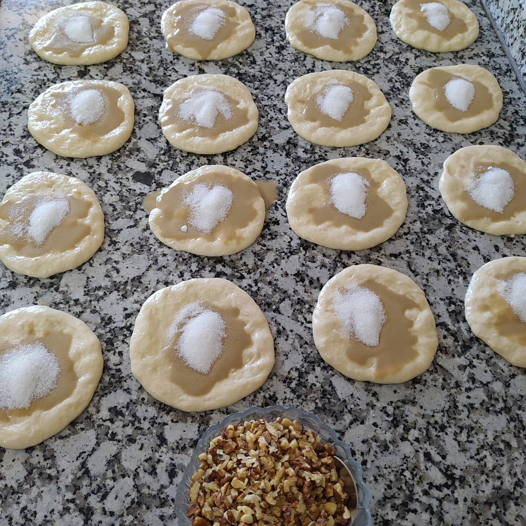 Tahinli Cevizli Çörek Tarifi