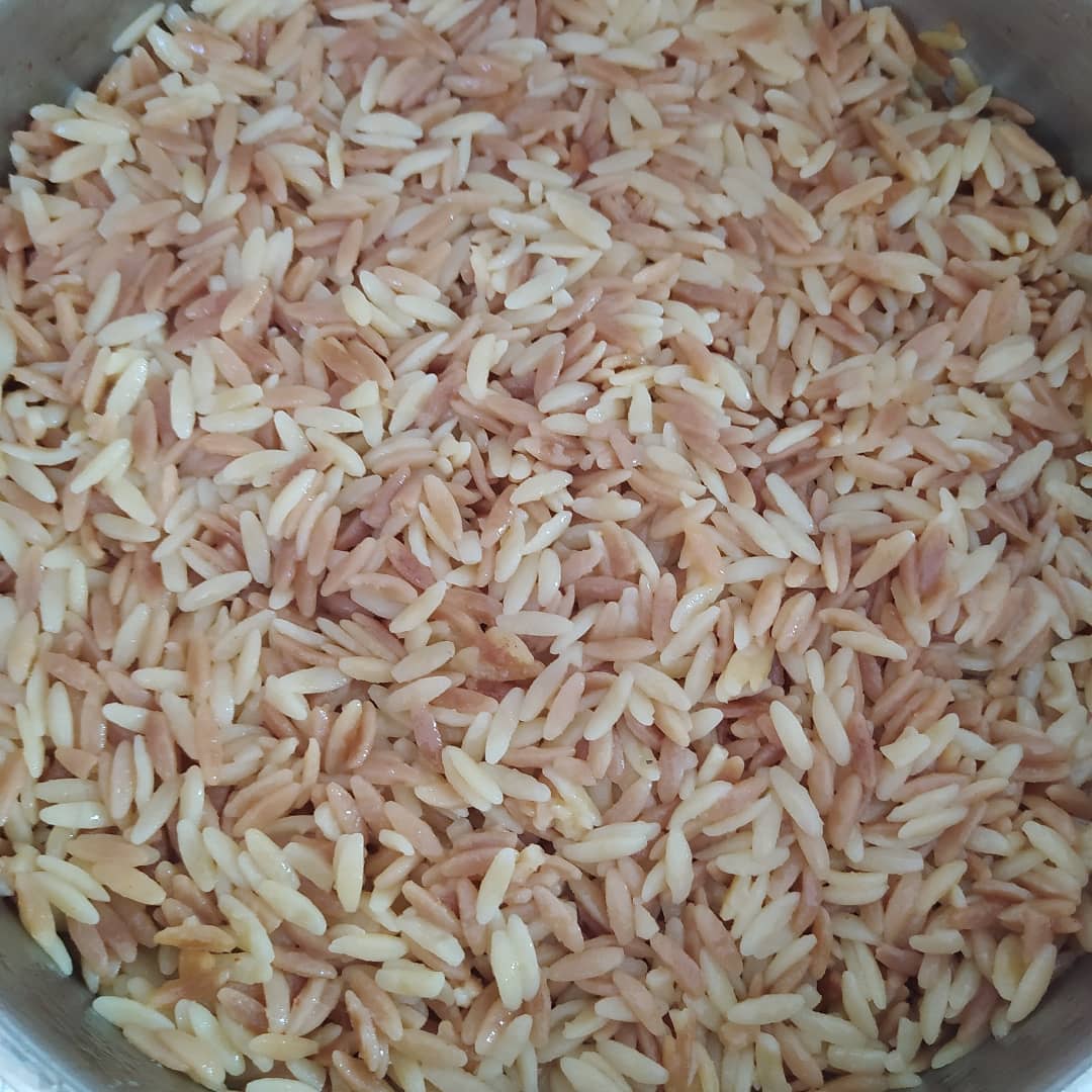 Tavuklu Şehriye Salatası Tarifi