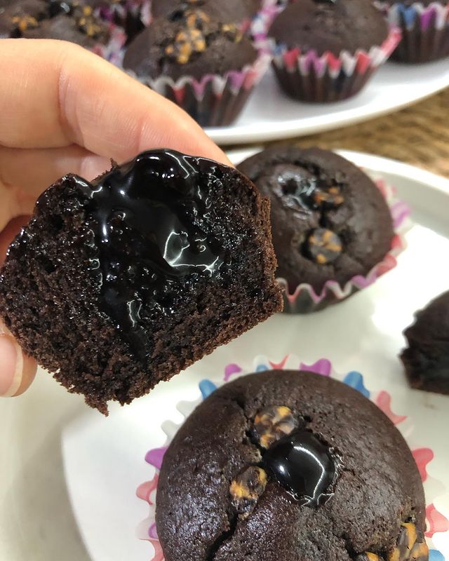 Browni Tadında Çikolatalı Muffinler
