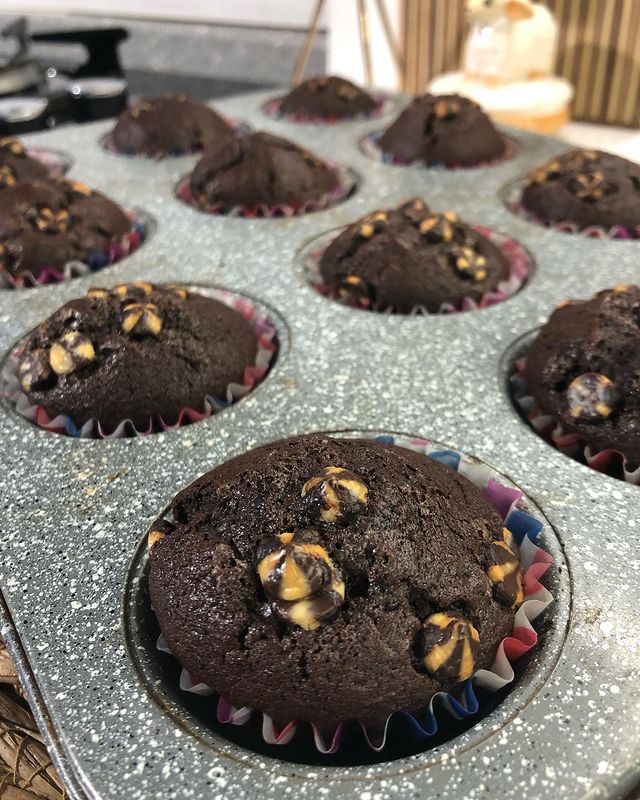 Browni Tadında Çikolatalı Muffinler , Browni Tadında Çikolatalı Muffinler Nasıl Yapılır?
