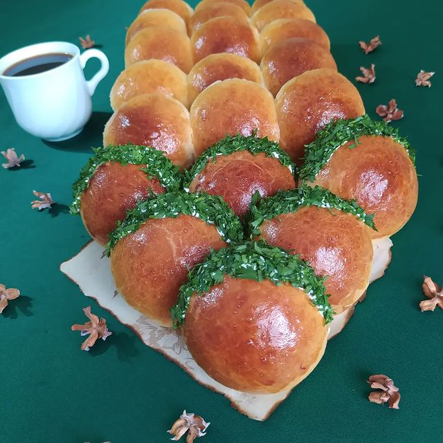 Saçaklı (Sakallı) Poğaça Tarifi