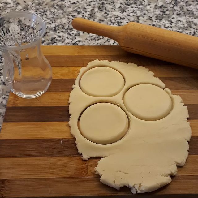 Gül Kurabiye Tarifi