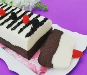 İki Renkli İrmik Tatlısı Tarifi
