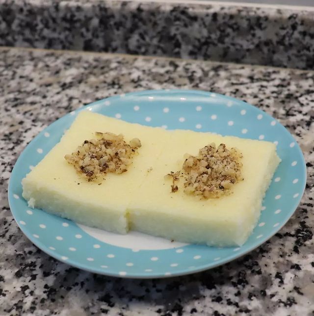 Sütlü İrmik Tatlısı Tarifi
