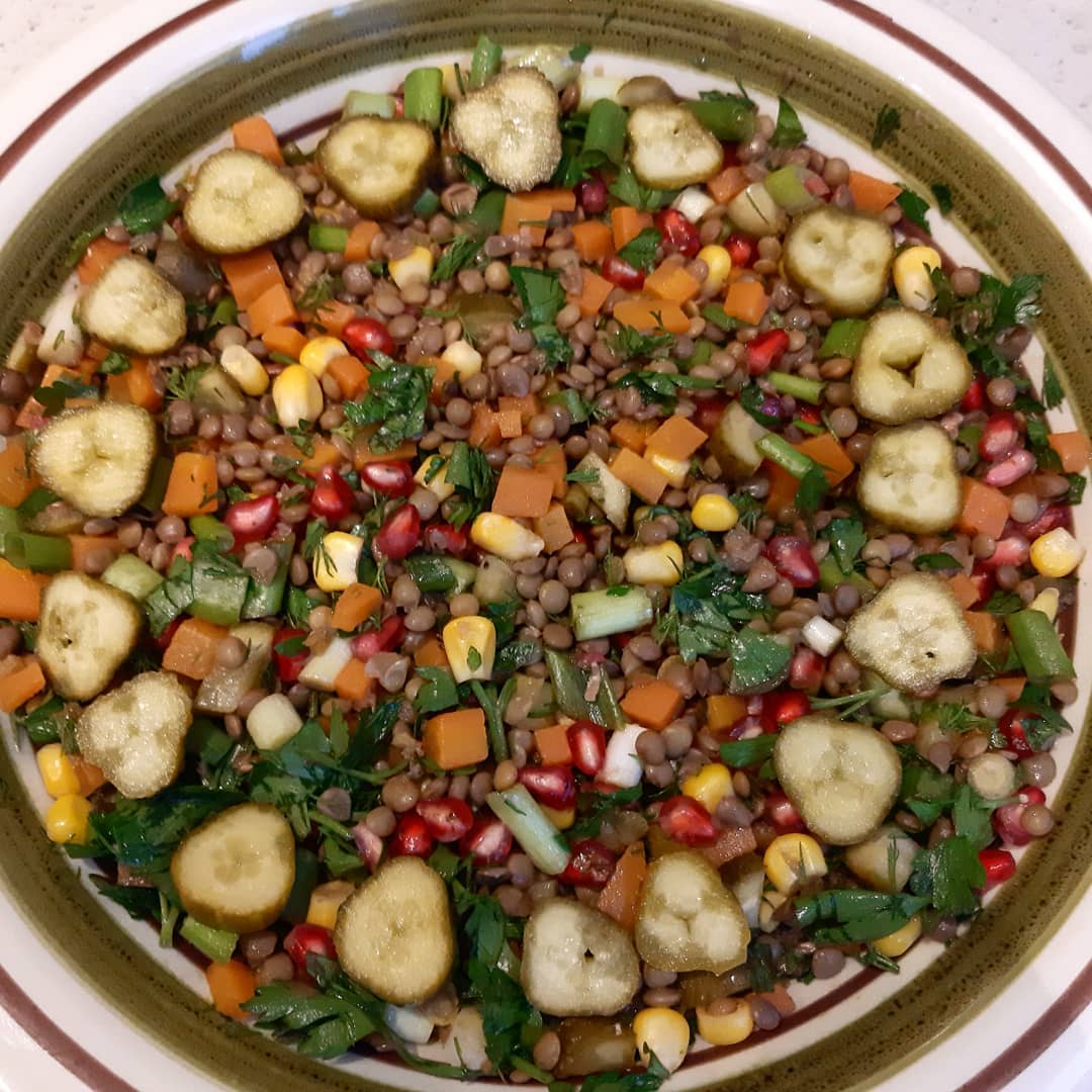 Renkli Mercimek Salatası Tarifi