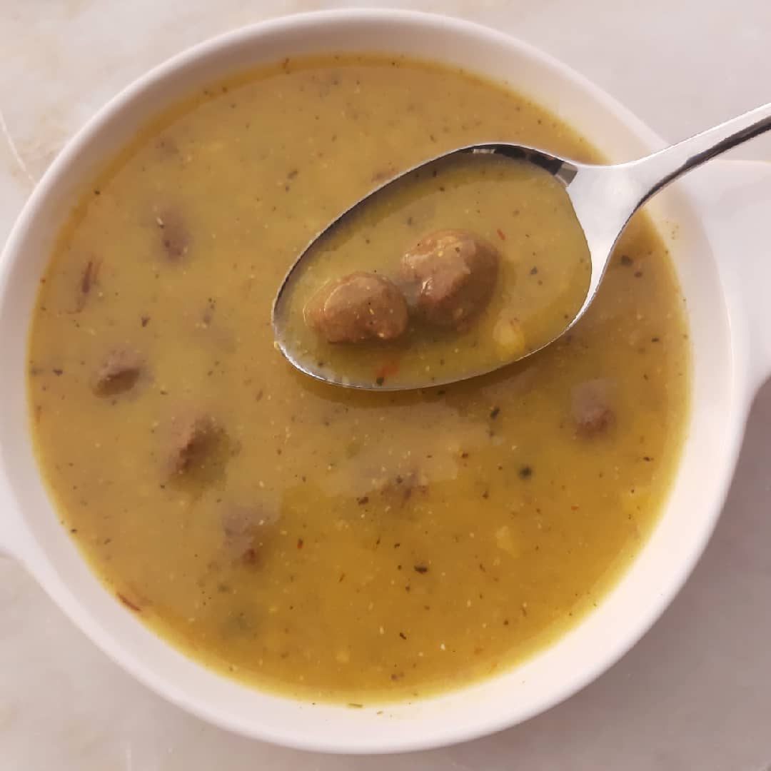 Köfteli Süzme Mercimek Çorbası Tarifi