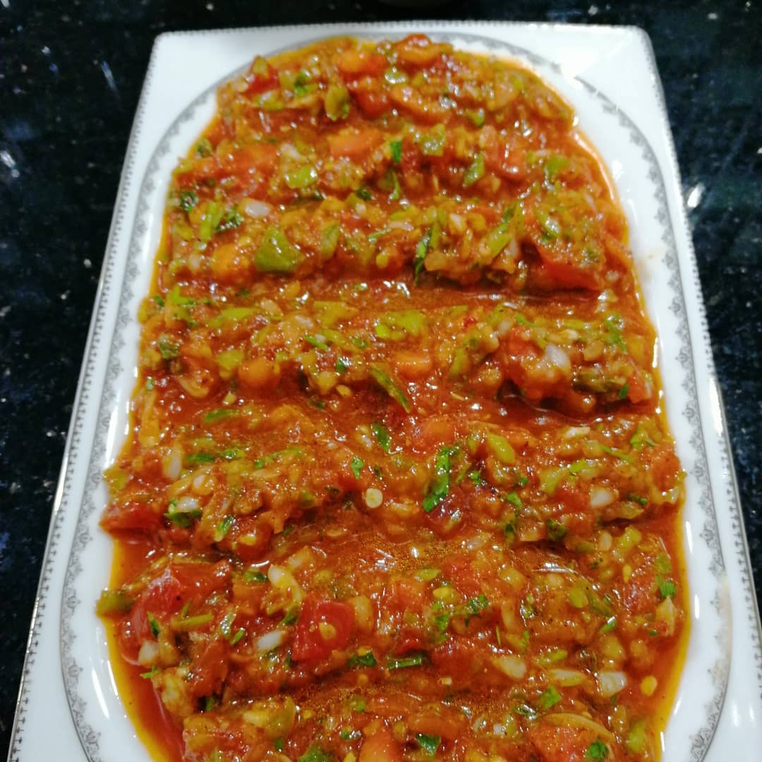 Acılı Ezme Tarifi