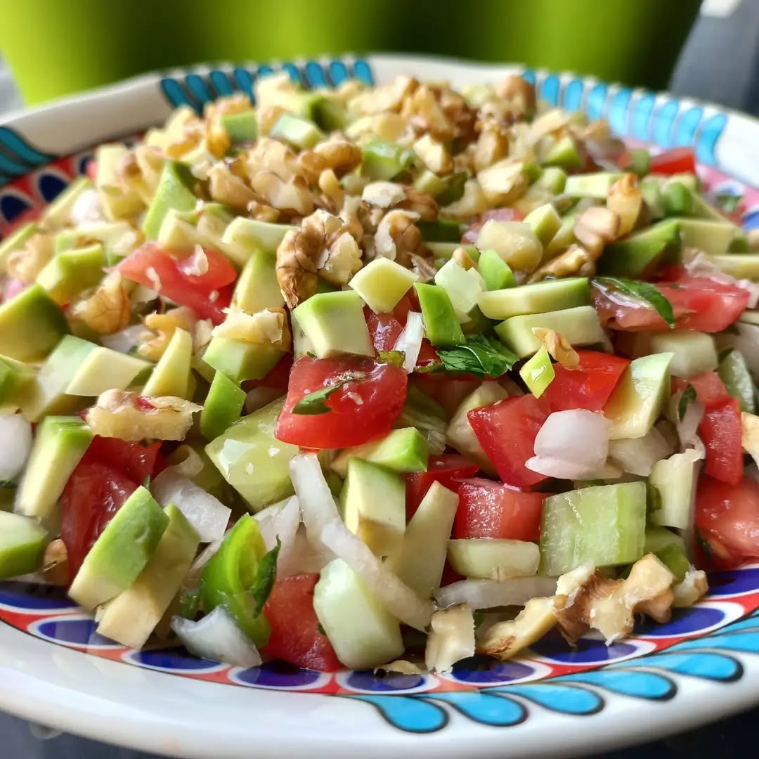 Avokado Salatası Tarifi