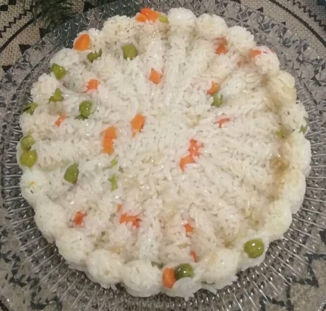 Bezelyeli Havuçlu Pilav Tarifi