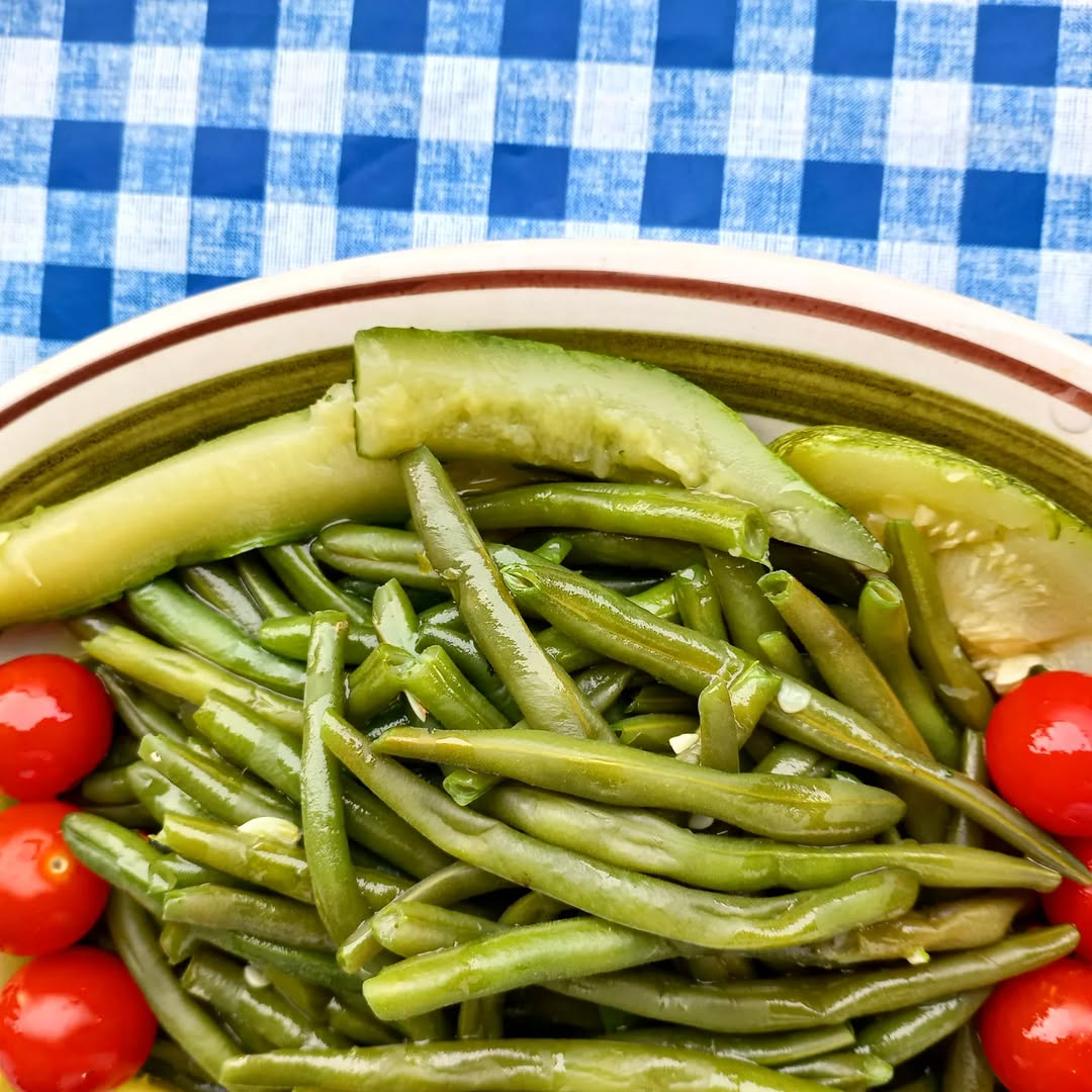 Kabaklı Börülce Salatası Tarifi