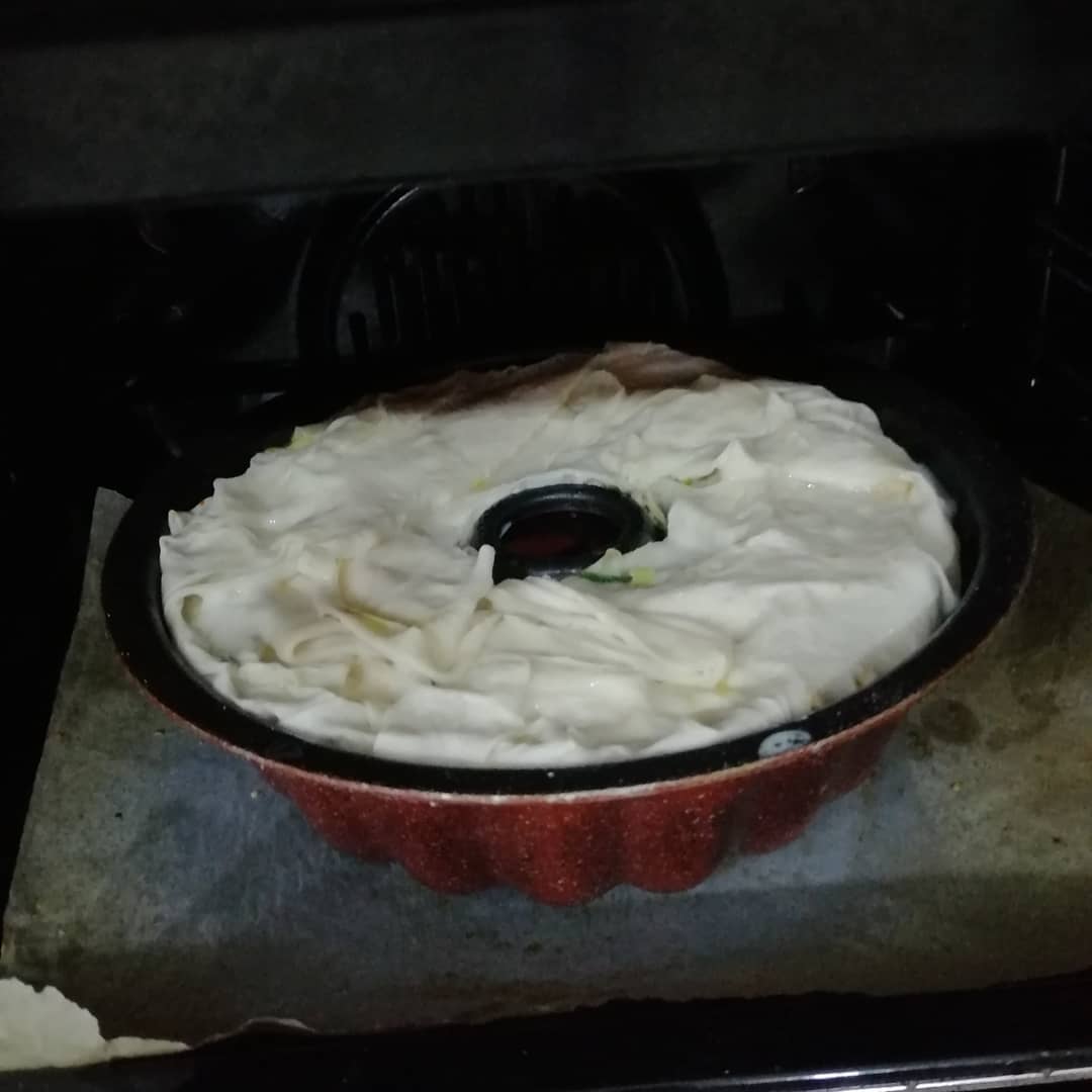 Kek Kalıbında Börek Tarifi