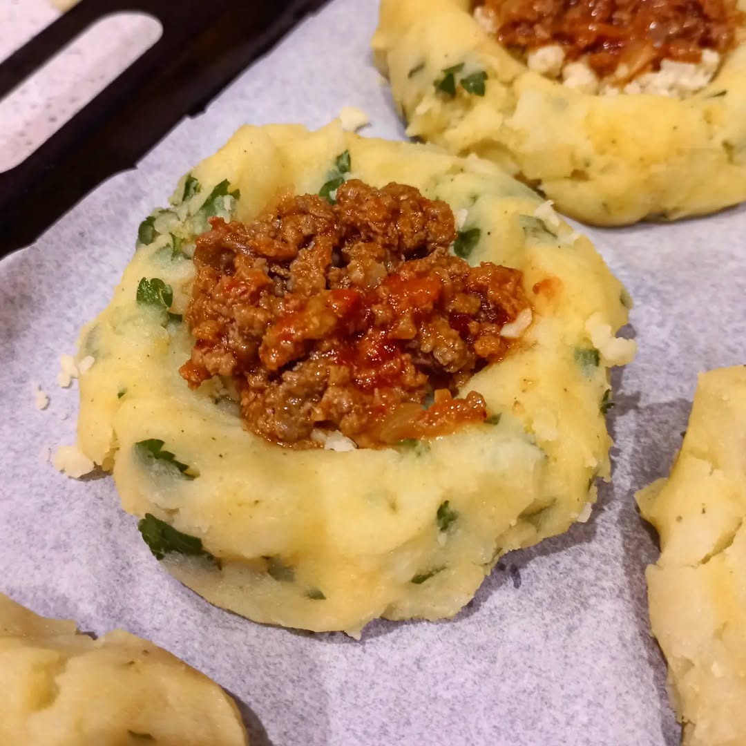 Kıymalı Patates Çanakları Tarifi