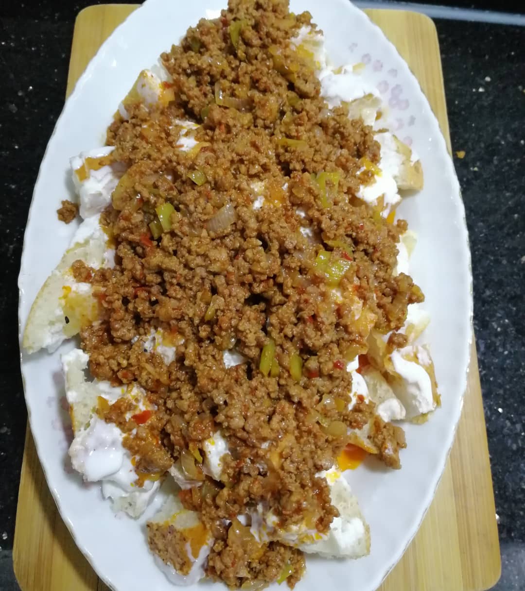 Kıymalı Pideli Kebap Tarifi
