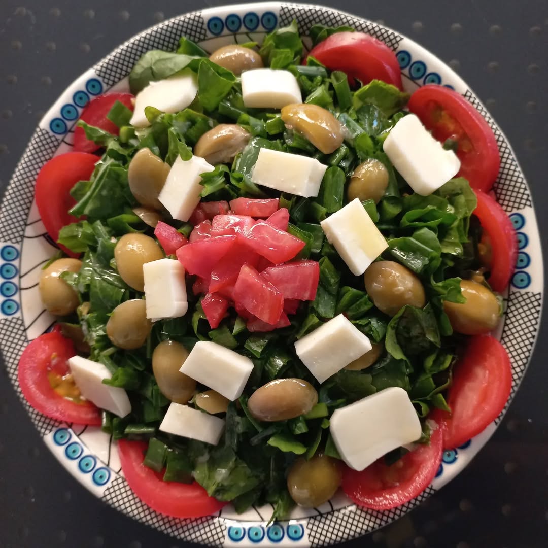 Roka Salatası Tarifi