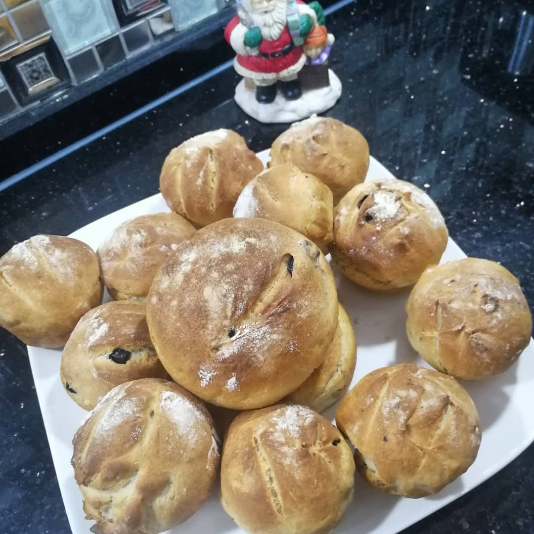 Zeytinli Ve Kekikli Mayalı Ekmek Tarifi
