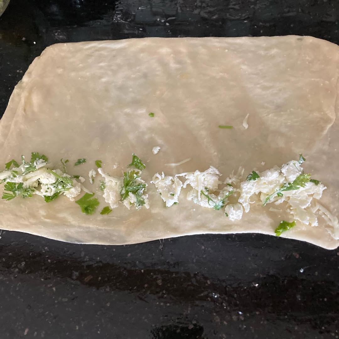 Elde Açma Katmer Börek Oklavasız Tarifi
