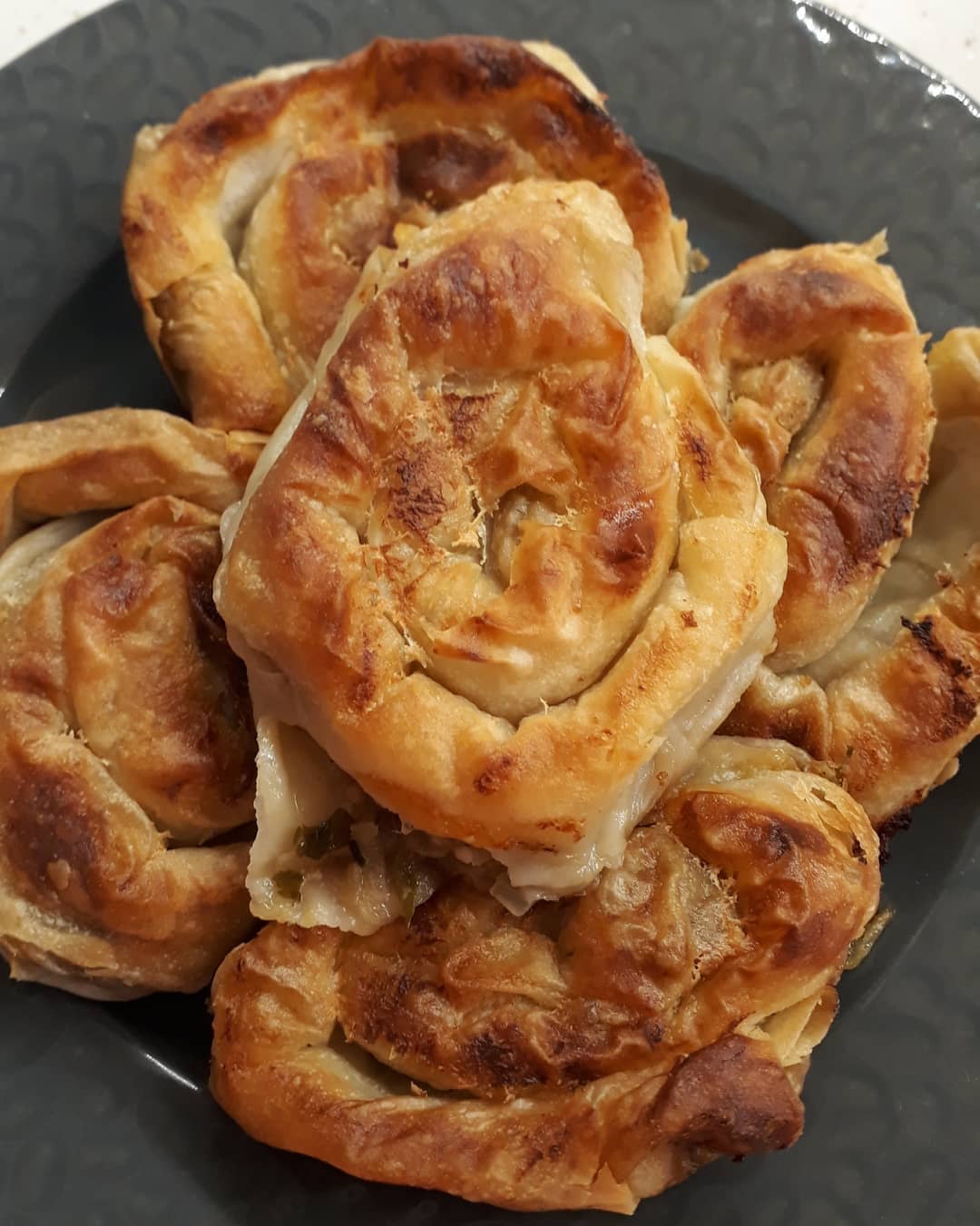 Köz Patlıcanlı Börek Tarifi