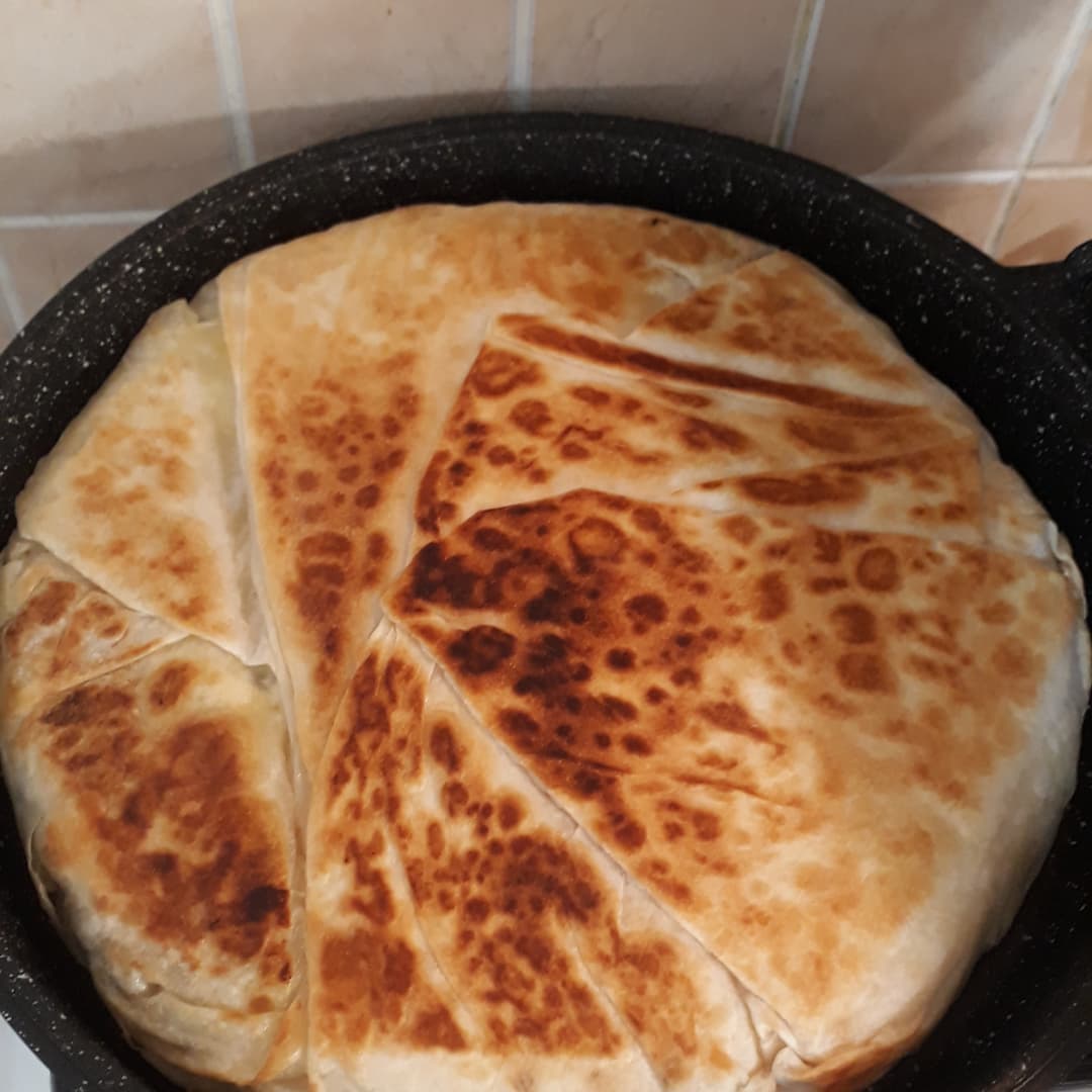 Tavada Kolay Patlıcanlı Börek Tarifi
