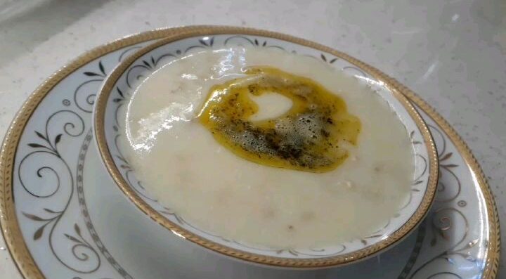 Tavuk Suyuna Buğday Çorbası Tarifi