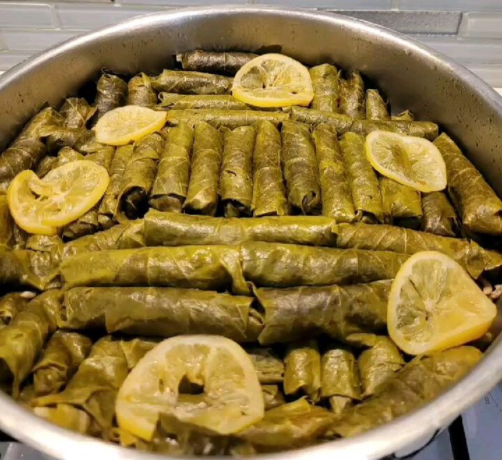 Zeytinyağlı Yaprak Sarması Tarifi